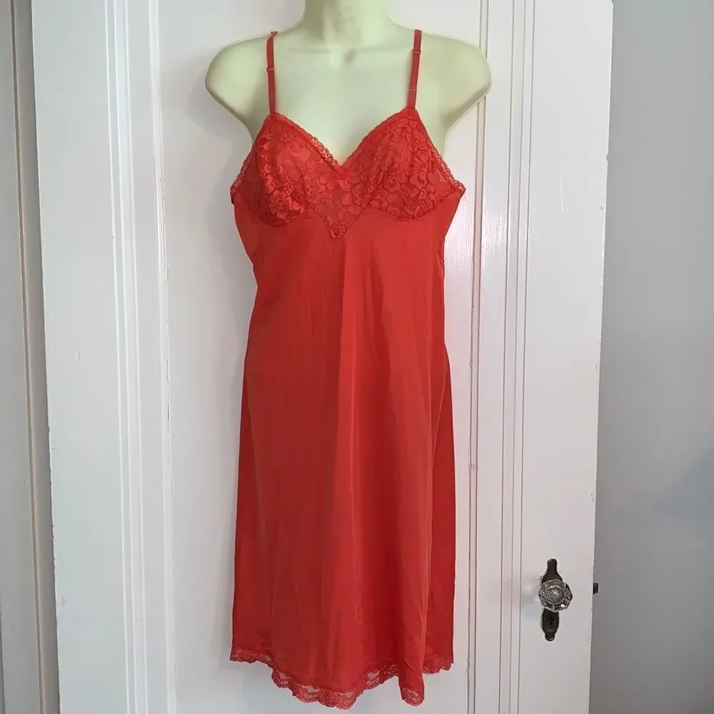 Vintage red nylon full slip with lace bodice - Picture 1 of 9